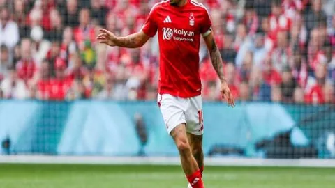 浦和红钻对阵町田泽维亚：交锋优势分析